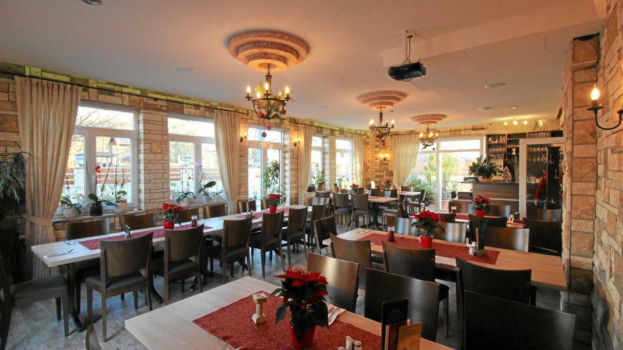 Hotel-Restaurant Axion Weil am Rhein Exterior foto